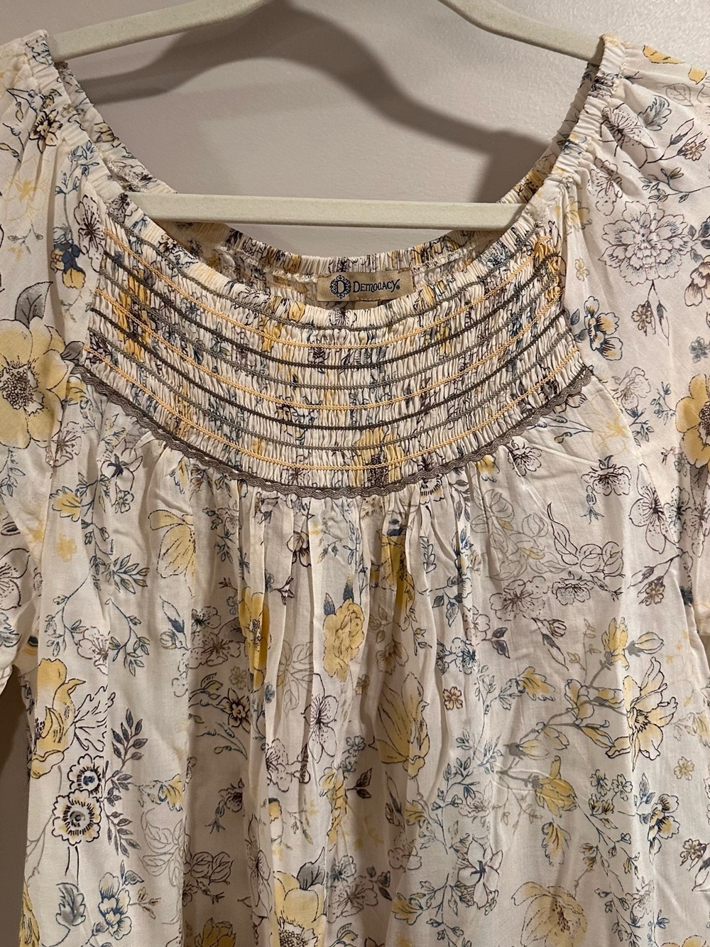 Democracy Floral Peasant Blouse - Smocked Boho Tunic Top Pastels NWT Size Medium - Picture 5 of 16